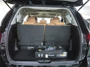 Nouveau Toyota Fortuner 2025 Noir