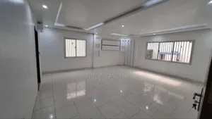 3chbre Appartement dans Empire Supreme, Ngaliema à Louer