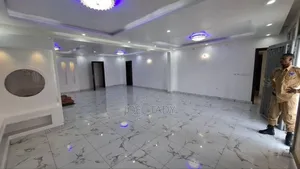 3chbre Appartement dans Empire Supreme, Ngaliema à Louer