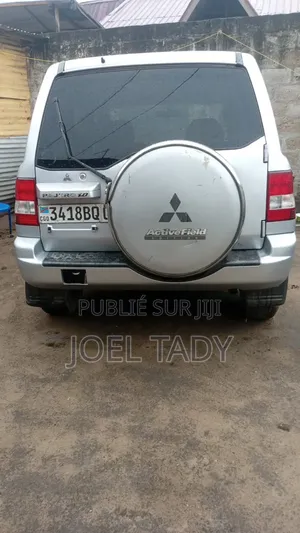 Nouveau Toyota Fortuner 2025 Bleu