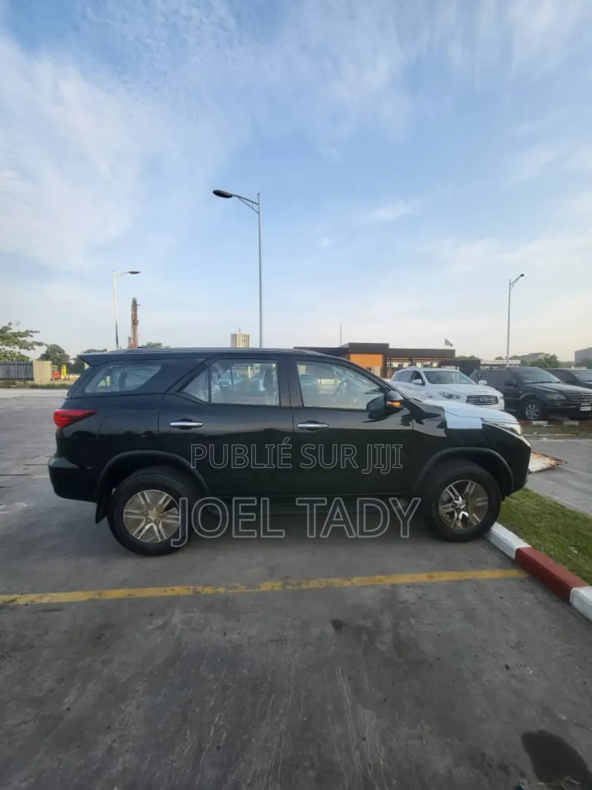 Nouveau Toyota Fortuner 2025 Bleu