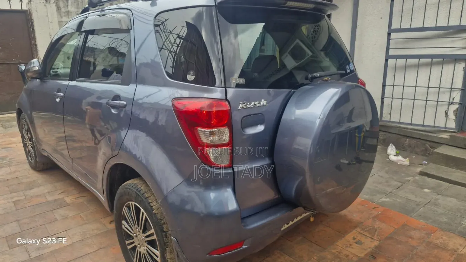 Toyota Rush 2017 Bleu