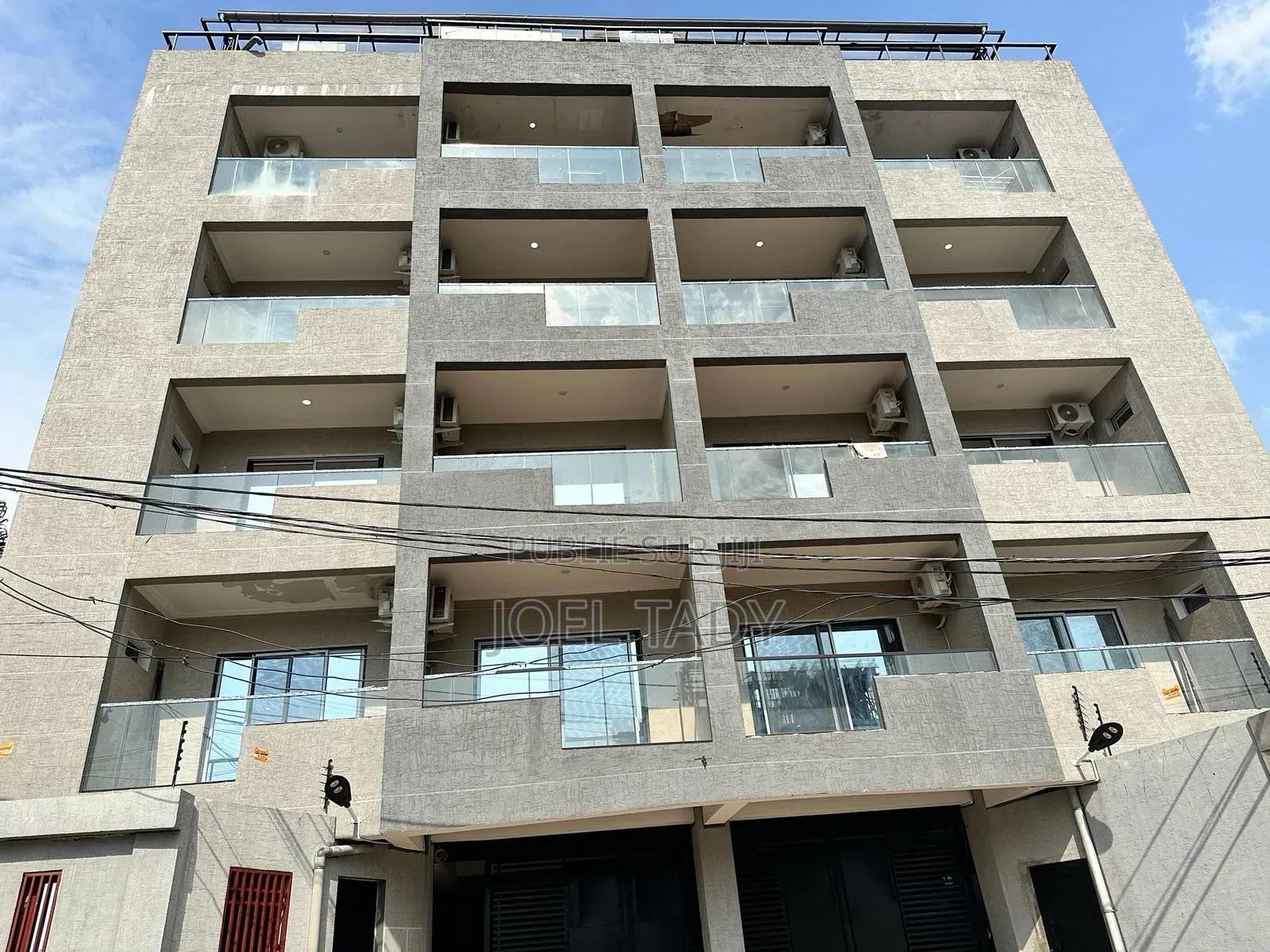 3chbre Appartement dans Empire Supreme, Ngaliema à Louer