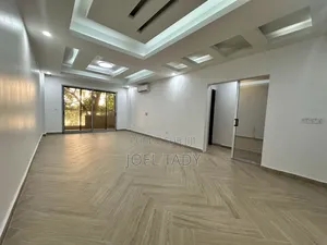 3chbre Appartement dans Empire Supreme, Ngaliema à Louer