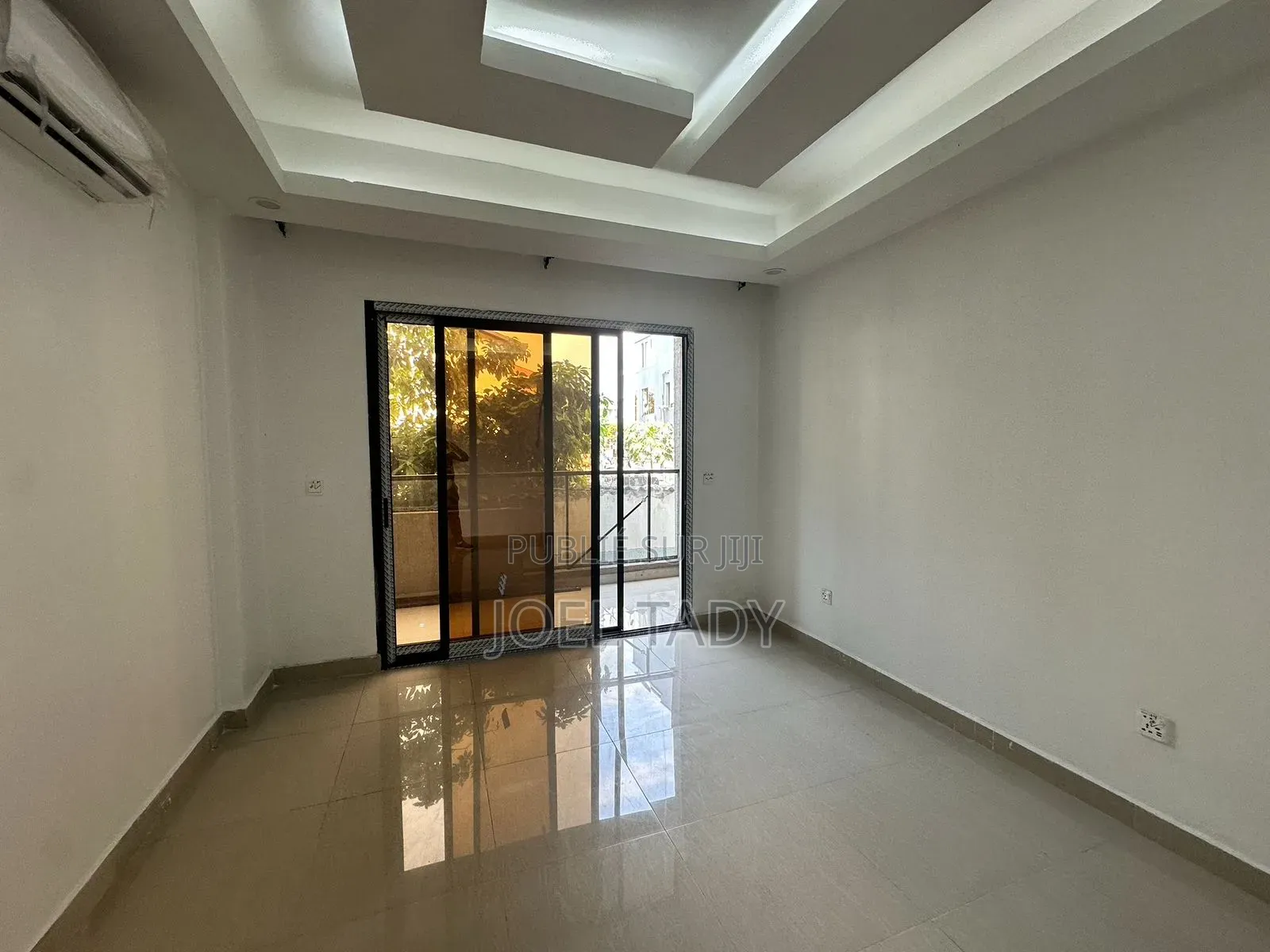 3chbre Appartement dans Empire Supreme, Ngaliema à Louer