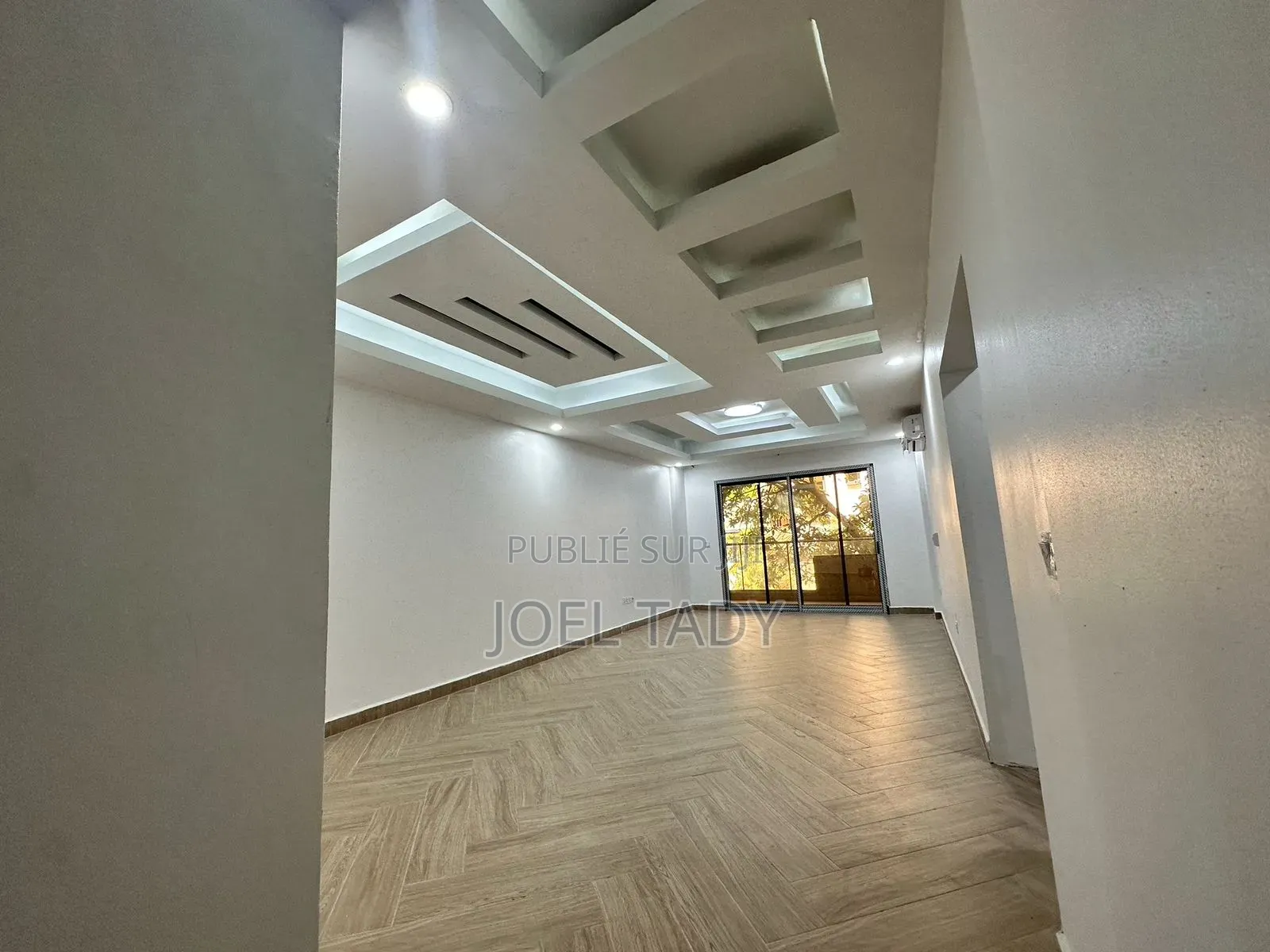 3chbre Appartement dans Empire Supreme, Ngaliema à Louer