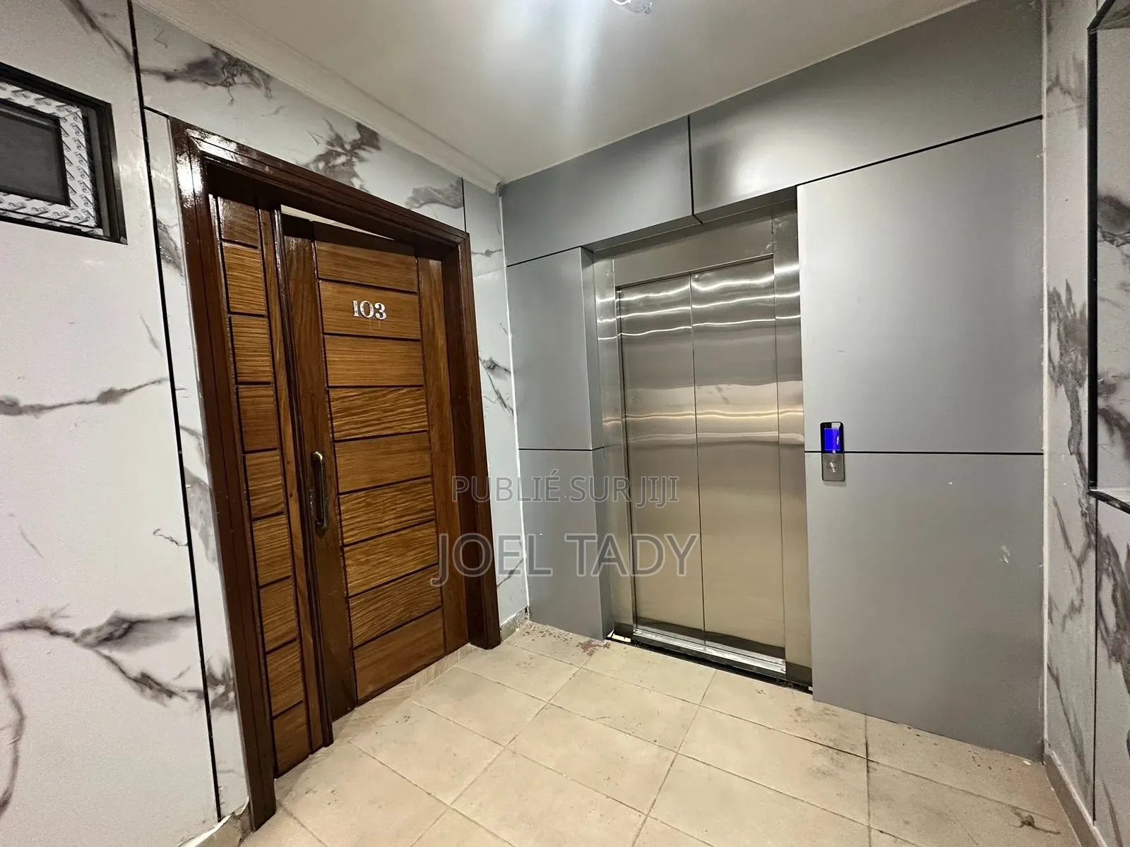 3chbre Appartement dans Empire Supreme, Ngaliema à Louer