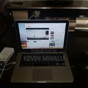 Nouveau Apple MacBook 2011 8GB Intel Core Ultra 5 HDD+SSD 160GB