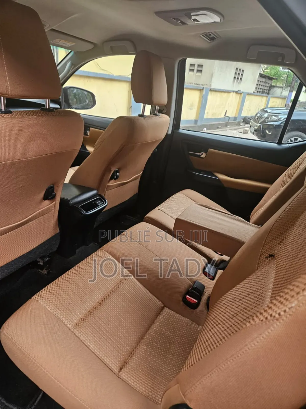 Toyota Fortuner 2021 Noir