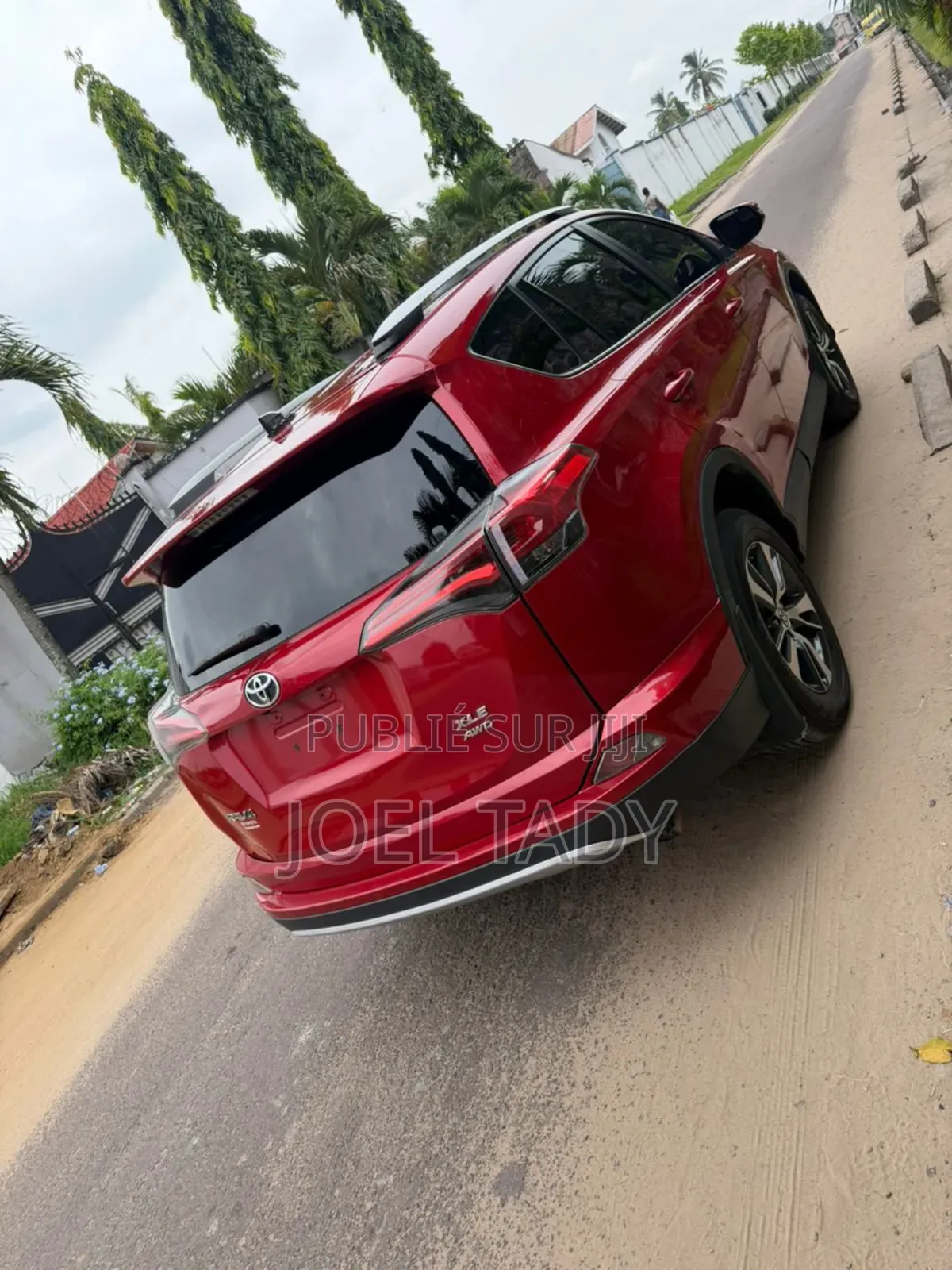 Toyota RAV4 2017 Rouge