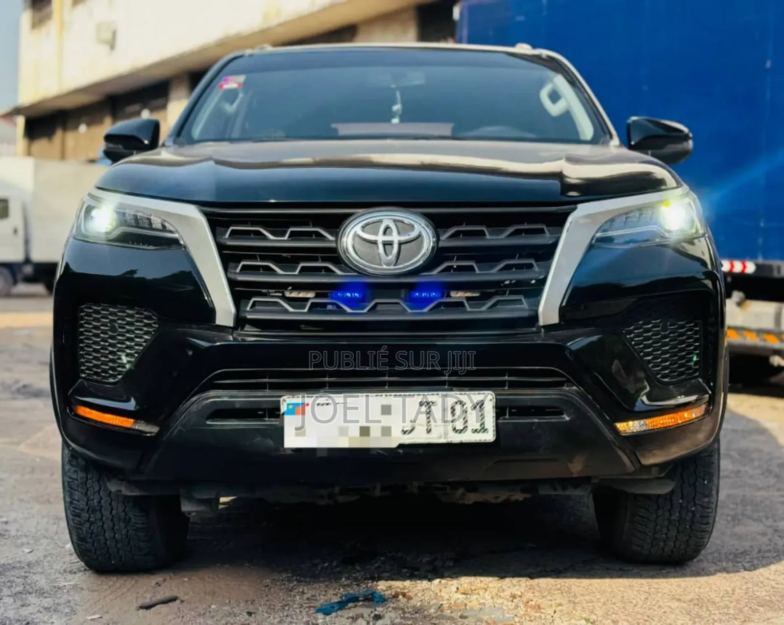 Toyota Fortuner 2023 Noir
