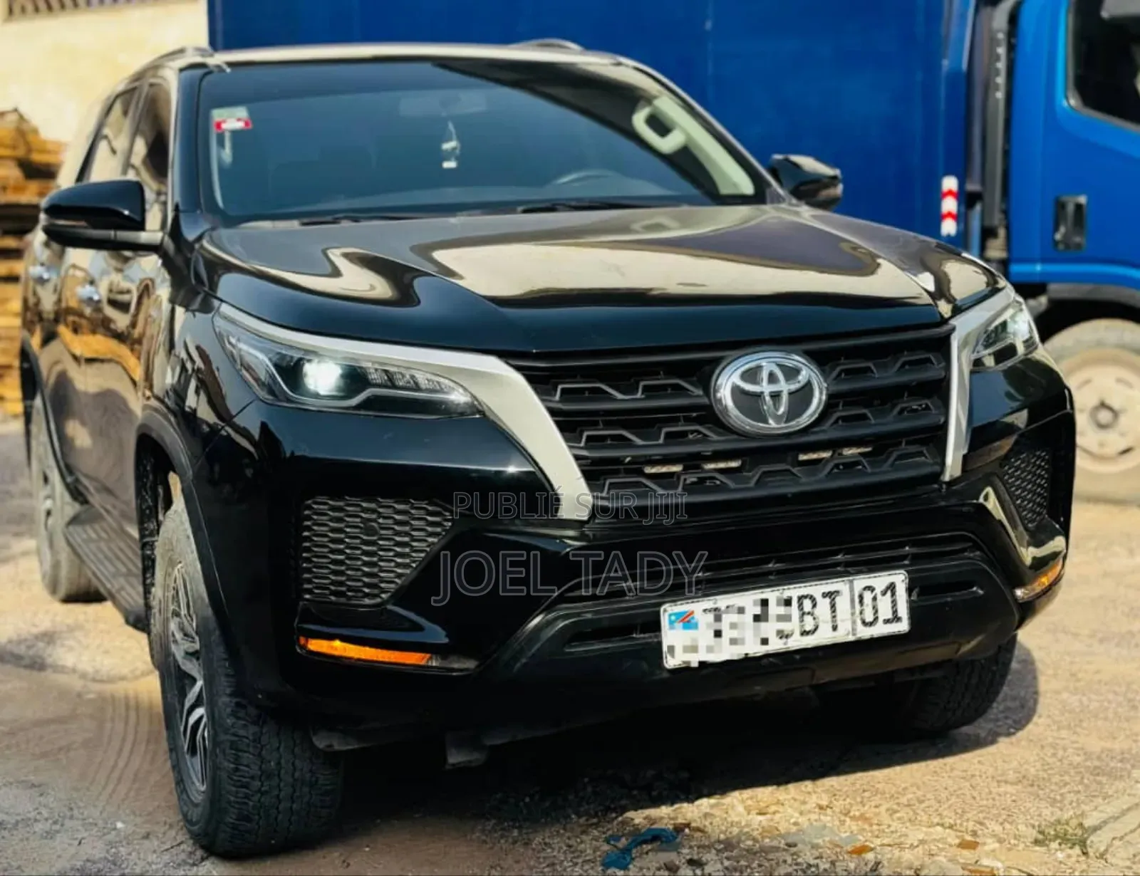 Toyota Fortuner 2023 Noir