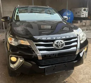 Toyota Fortuner 2017 Noir