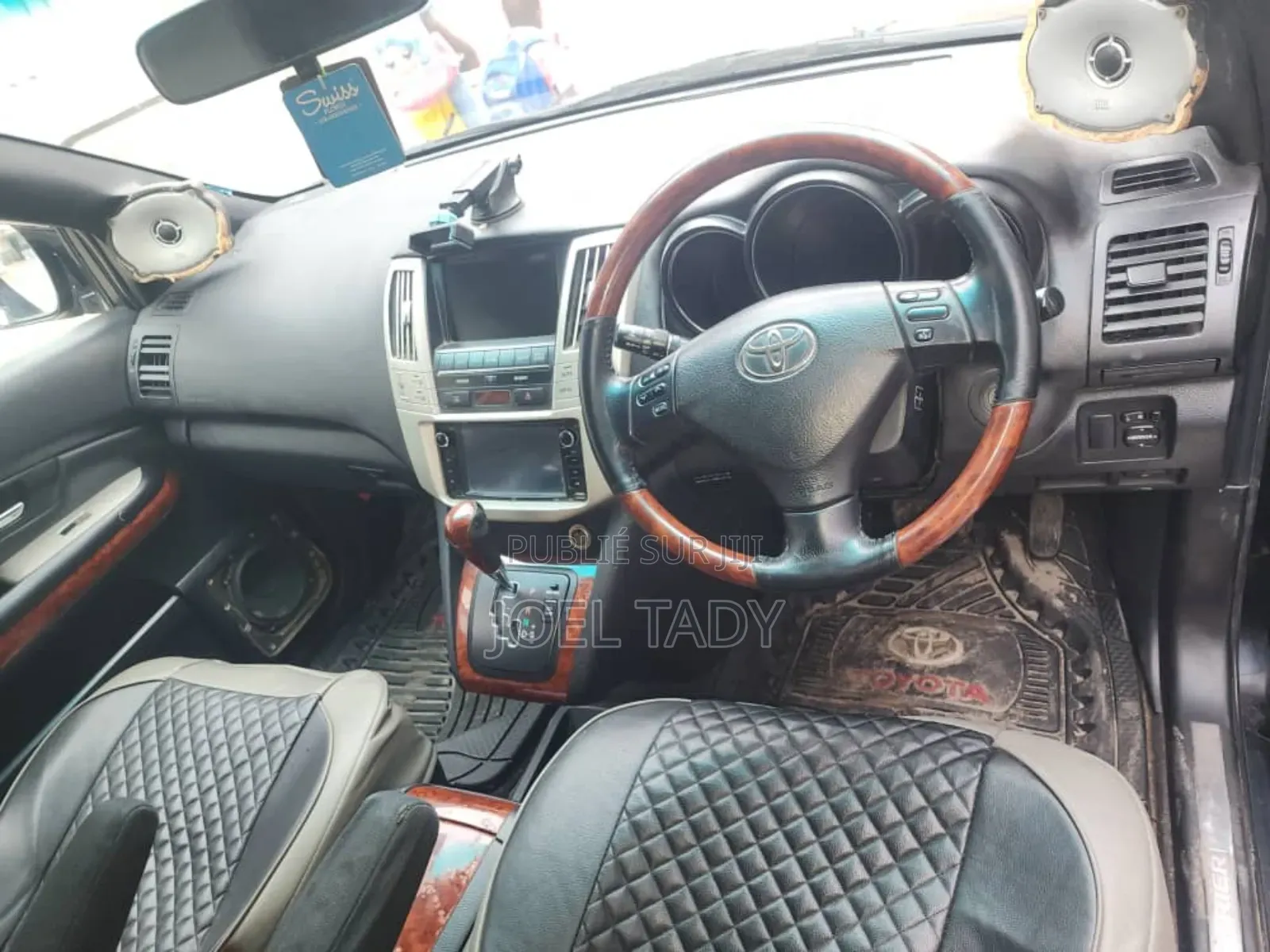 Toyota Harrier 2010 Noir