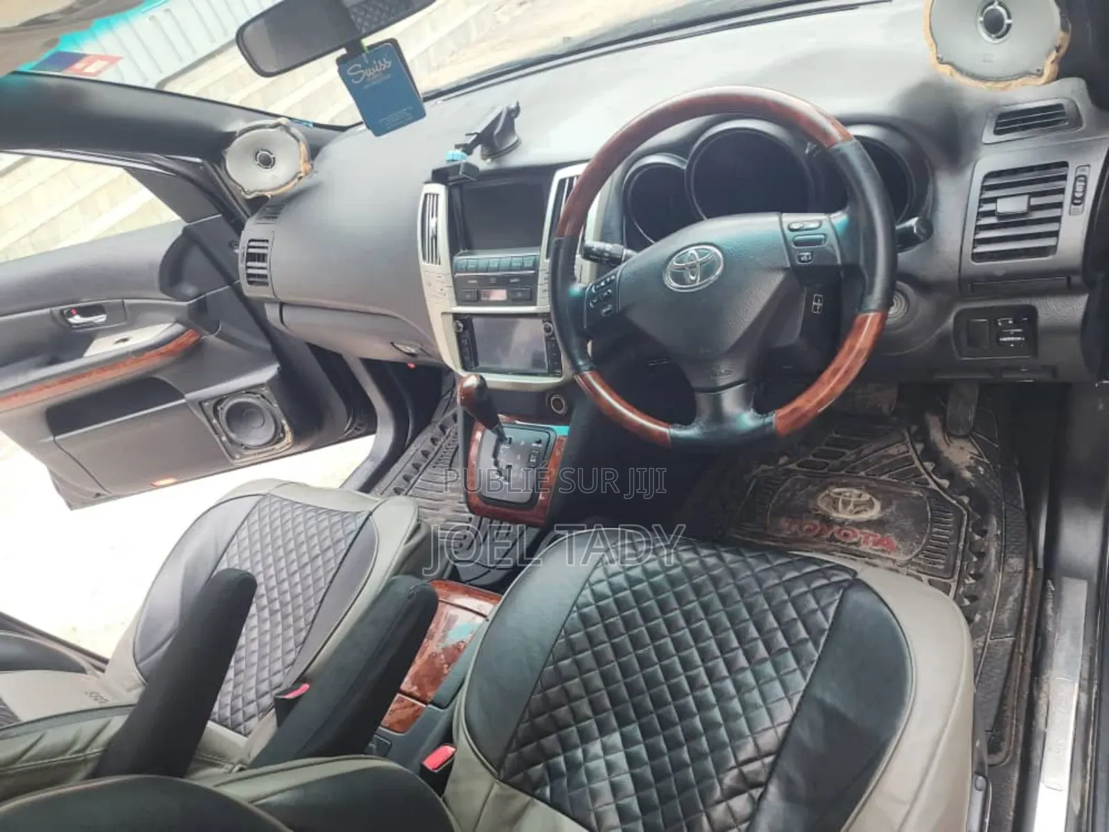 Toyota Harrier 2010 Noir