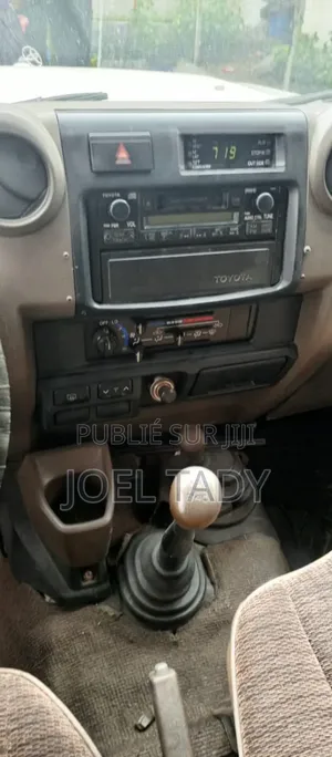 Toyota Land Cruiser 2007 Blanc