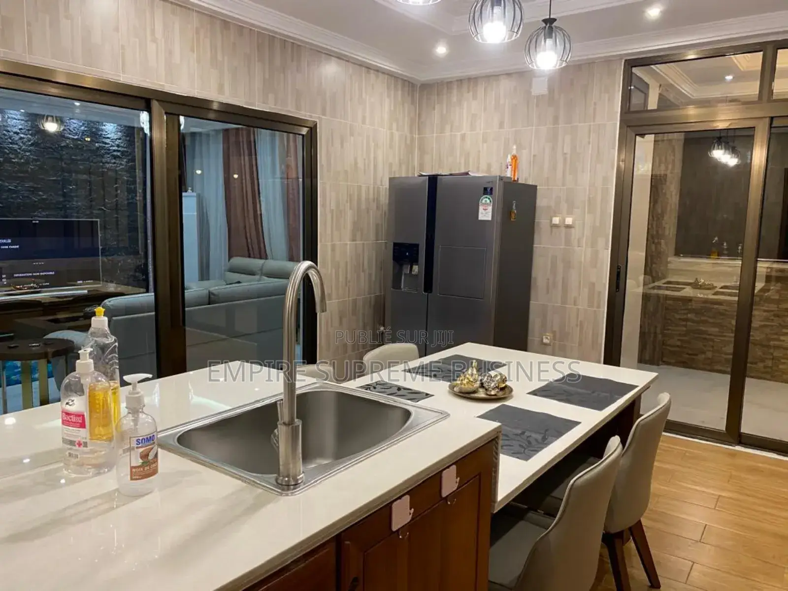 3chbre Villa dans Empire Supreme, Limete à Vendre