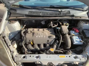 Toyota Vitz 2010 Gris