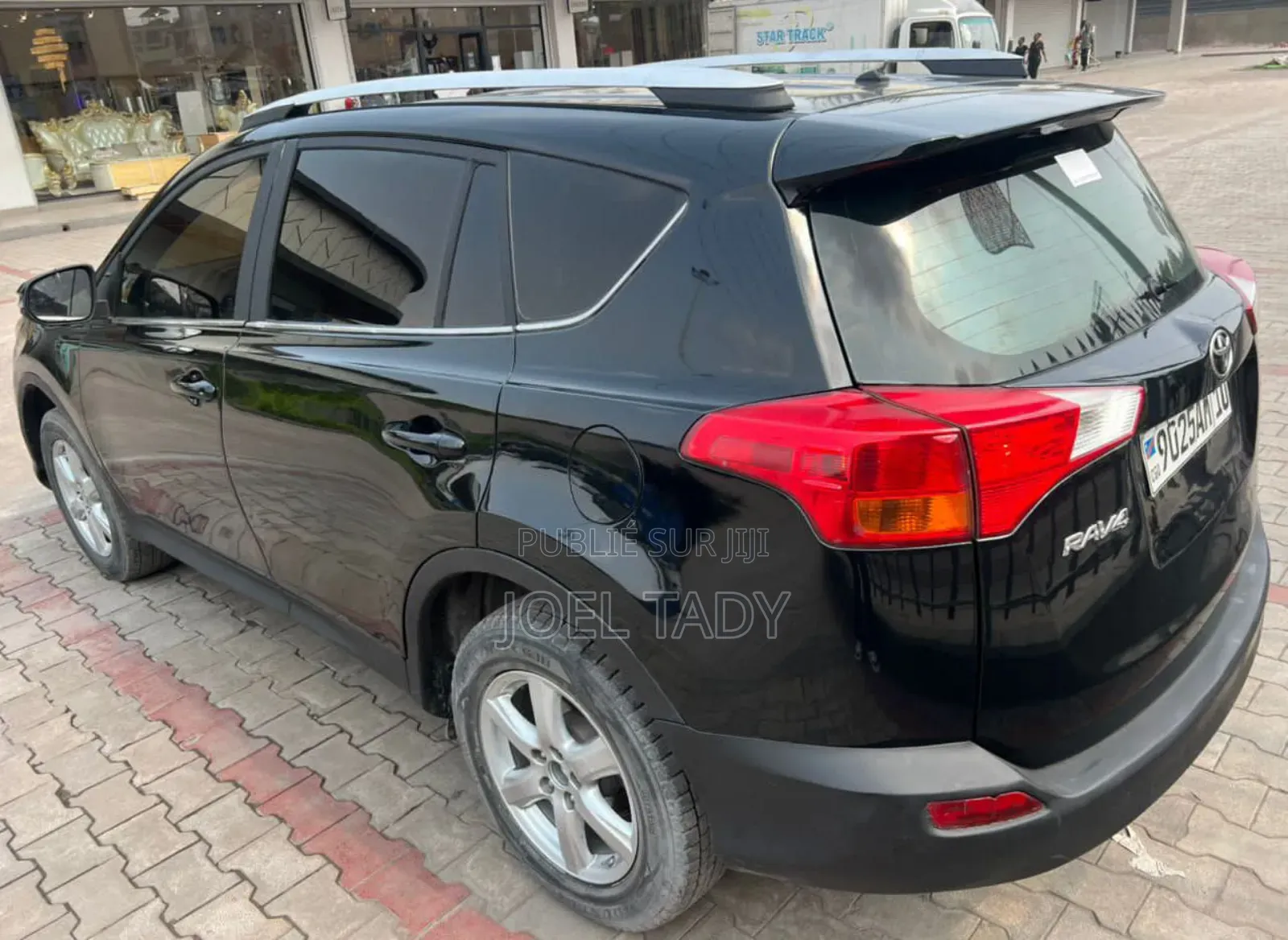 Toyota C-HR 2019 Noir