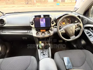 Toyota Vanguard 2013 Noir