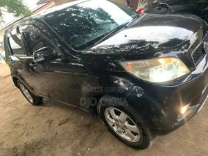 Toyota Rush 2012 Noir Mat