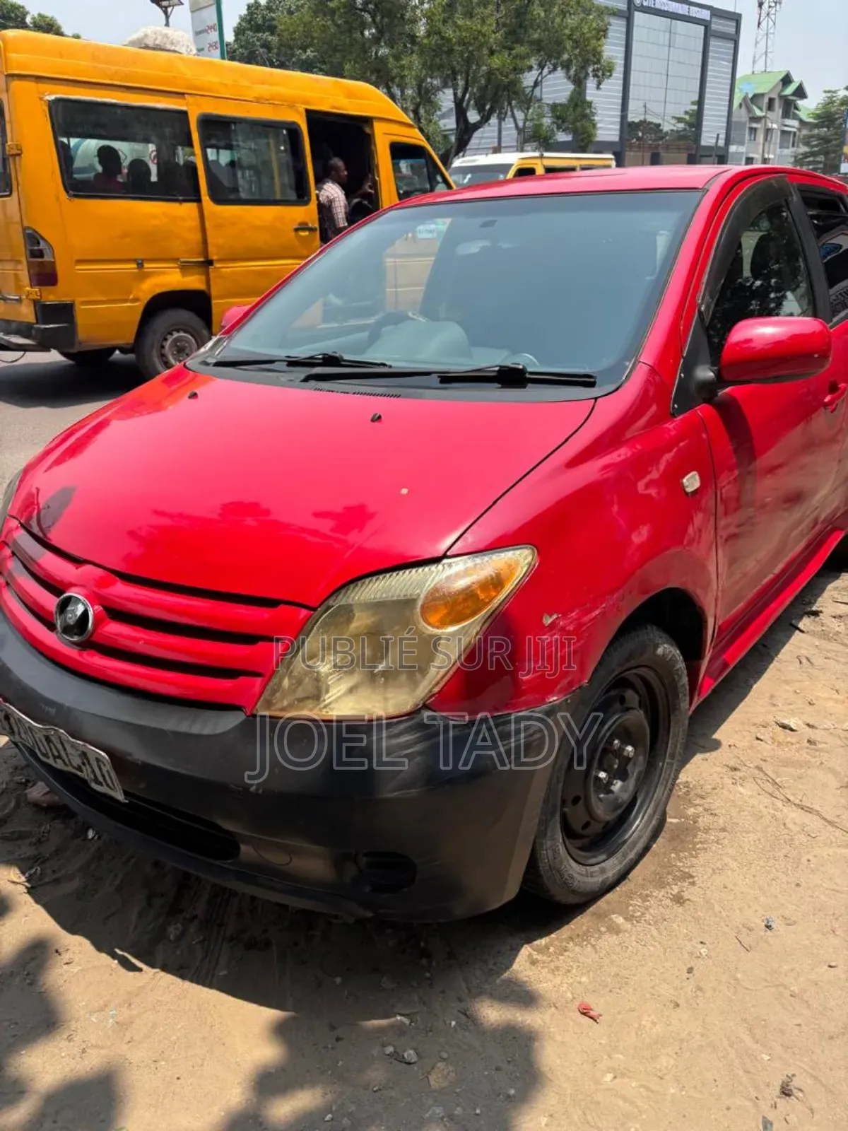 Toyota IST 2010 Rouge