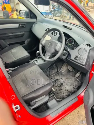 Suzuki Swift 2010 Rouge