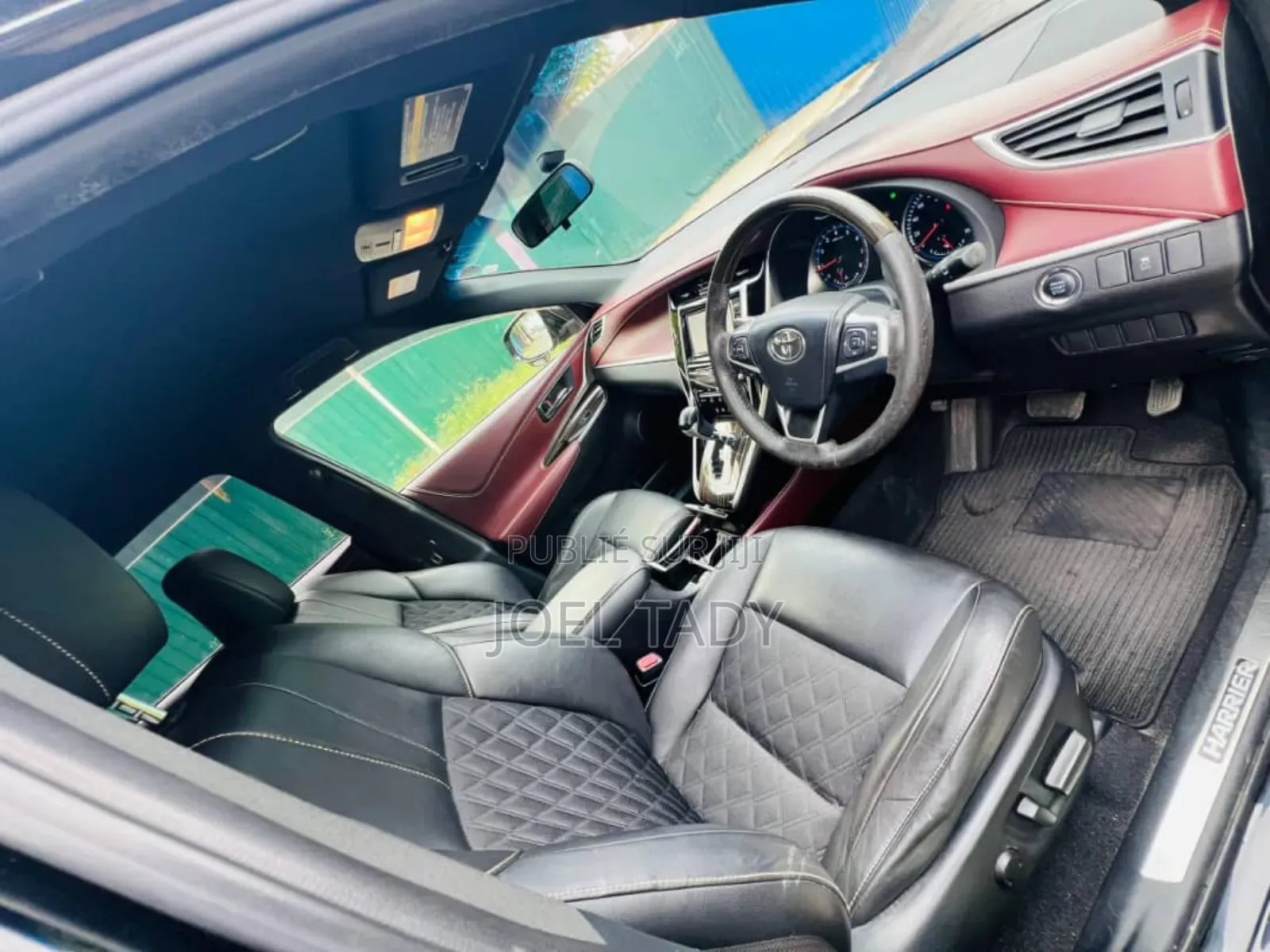 Toyota Harrier 2023 Noir