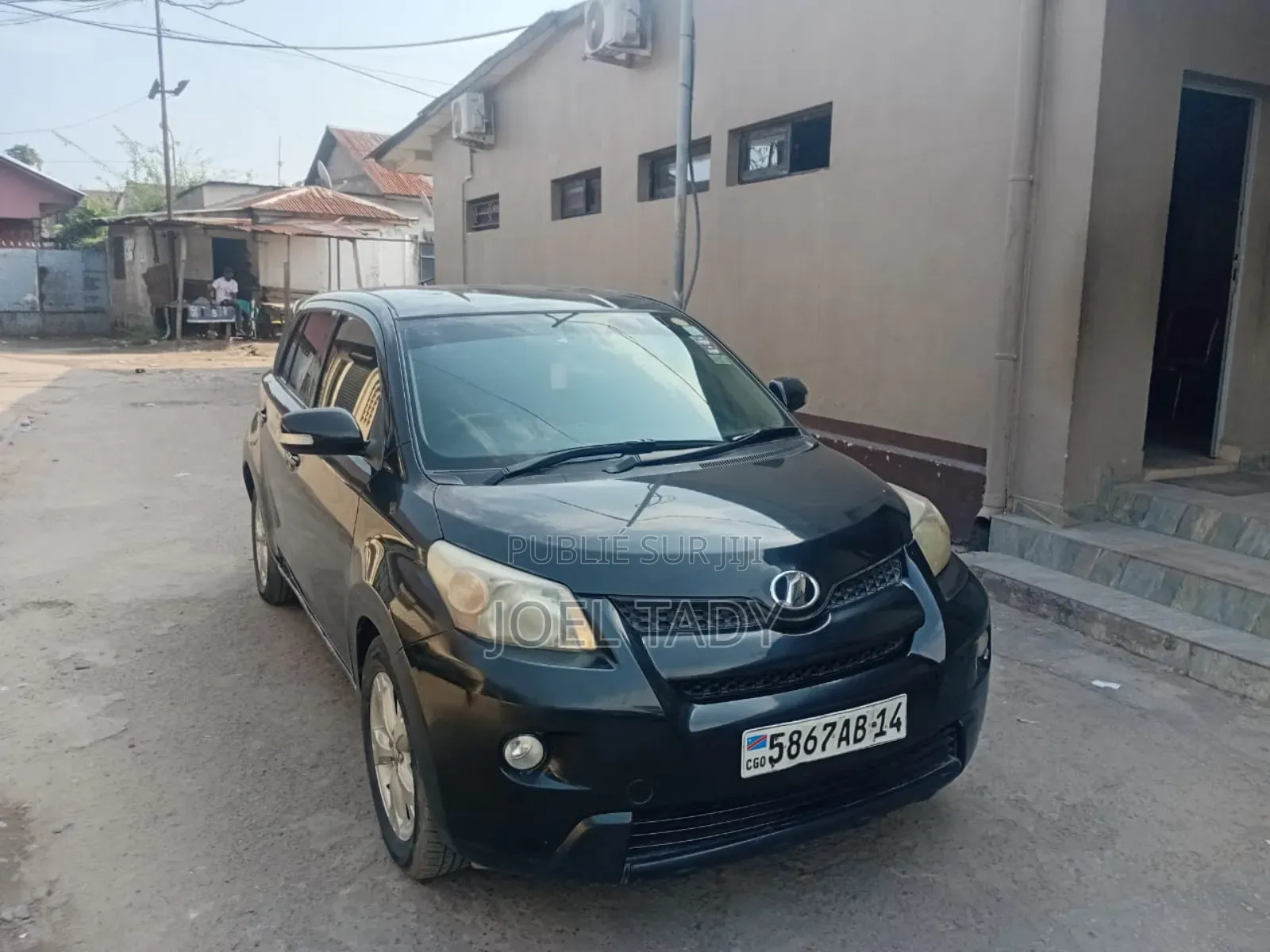 Toyota IST 2020 Noir