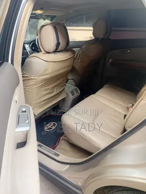 Toyota Harrier 2017 Beige