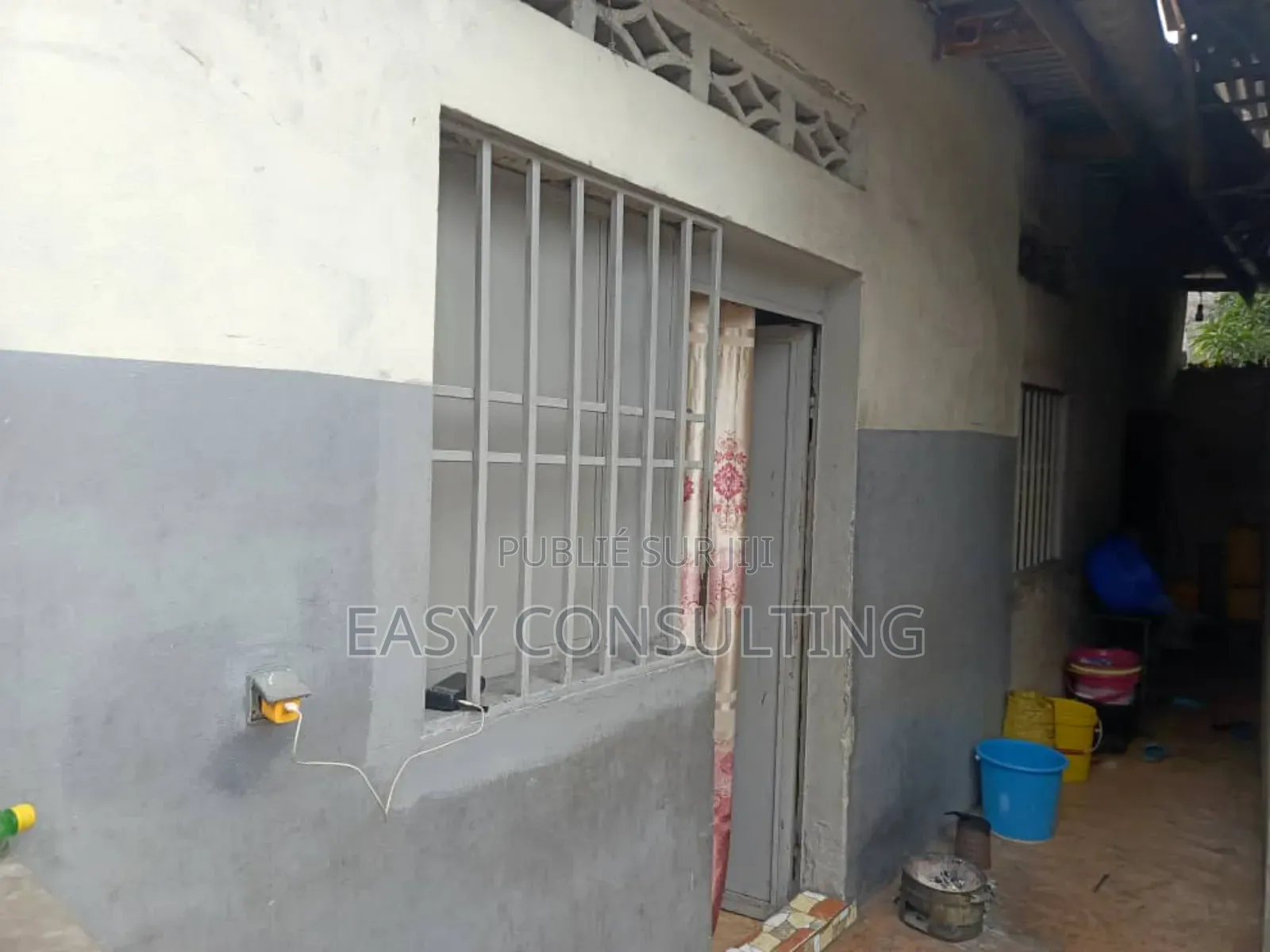 3chbre Villa dans Camp Pm, Nsele à Vendre