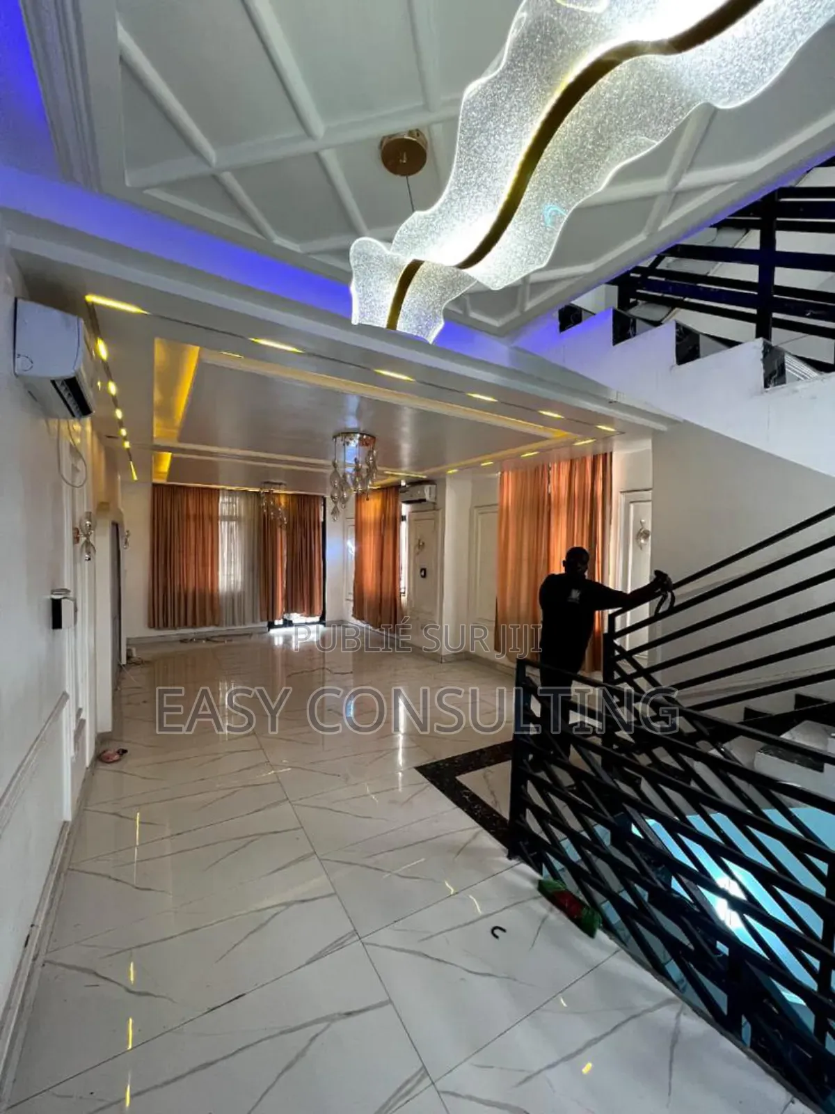 4chbre Villa dans 1 Ère Rue Industriel, Limete à Vendre