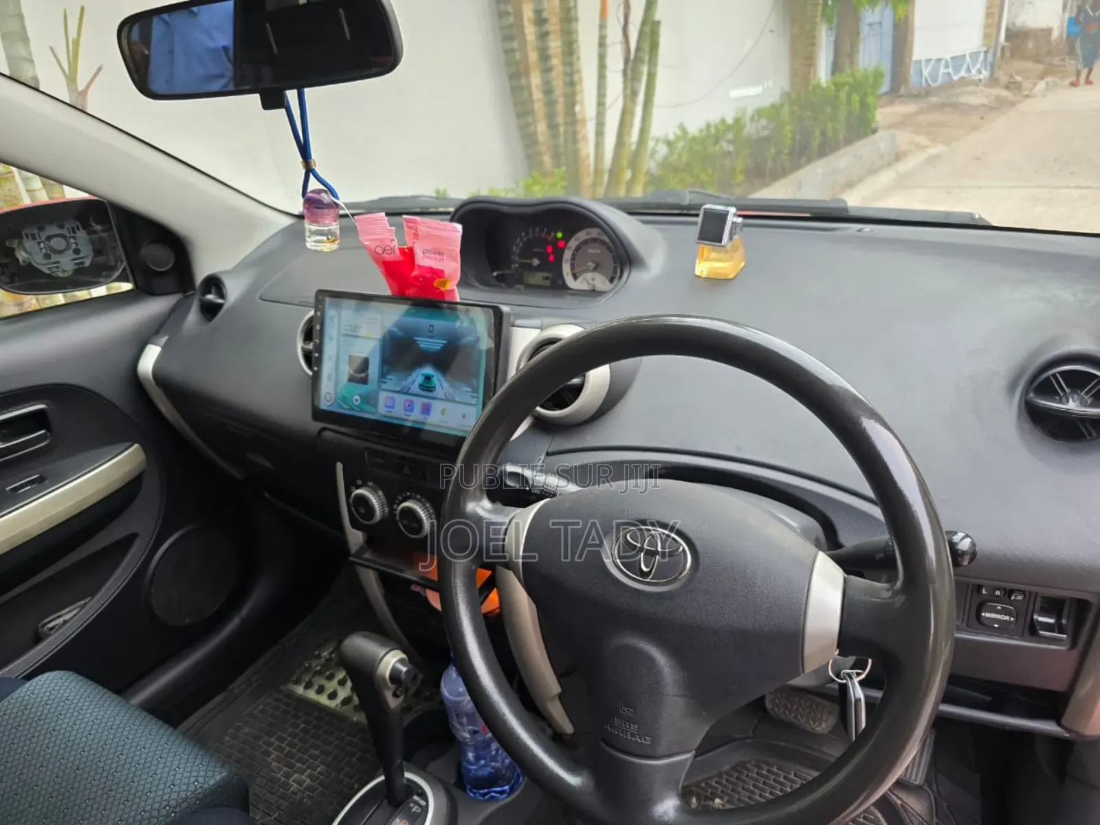 Toyota IST 2010 Rouge