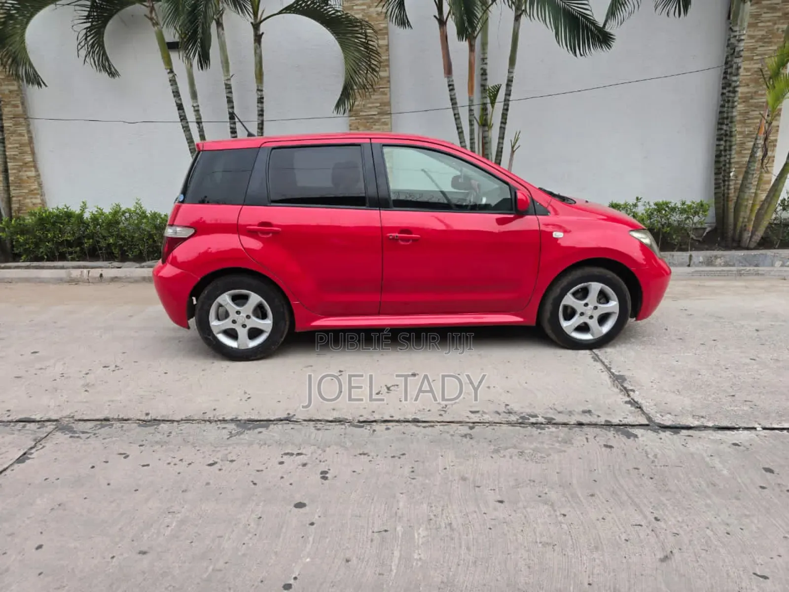 Toyota IST 2010 Rouge