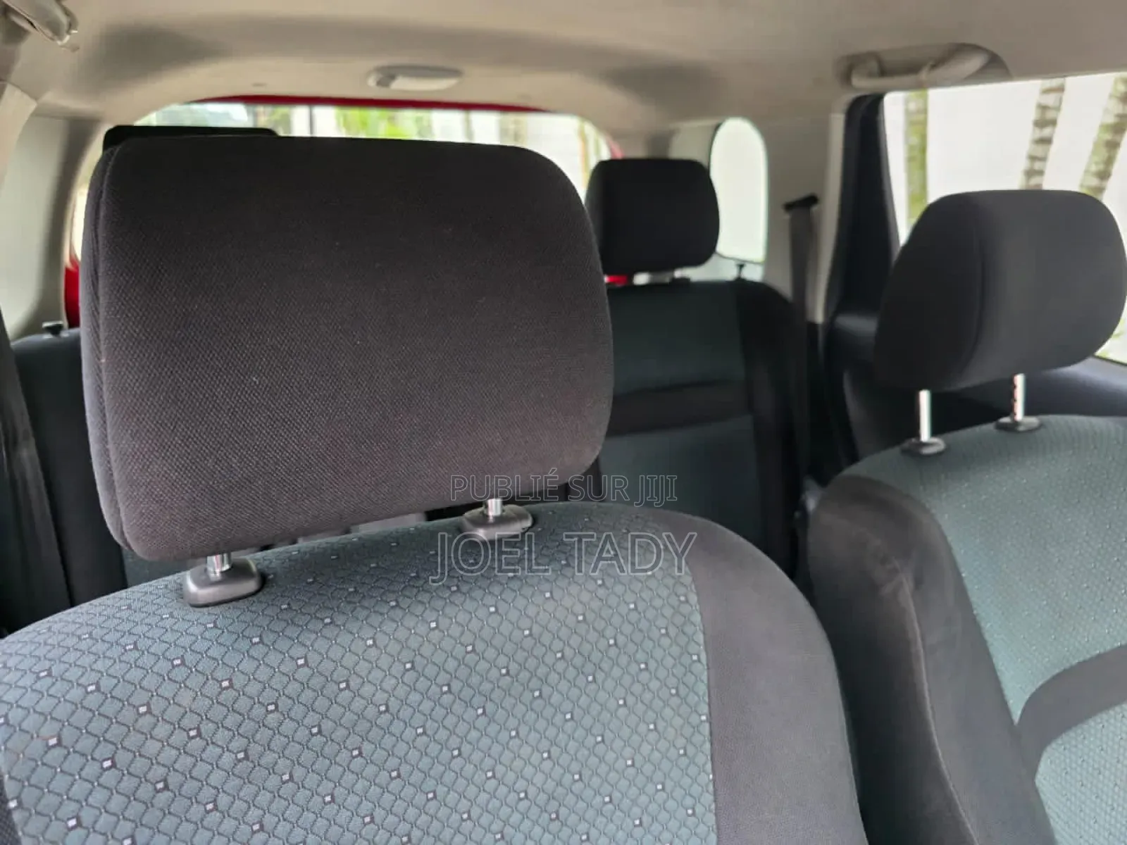 Toyota IST 2010 Rouge