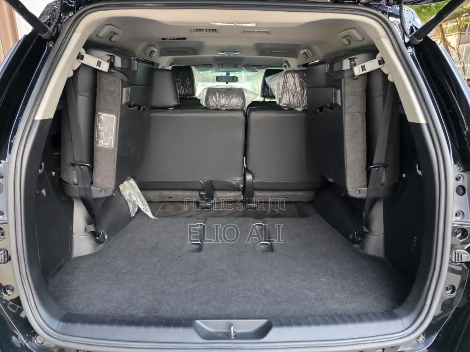 Toyota Fortuner 2024 Noir