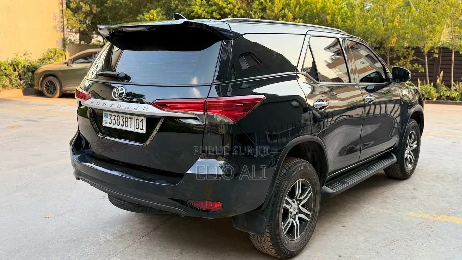 Toyota Fortuner 2024 Noir