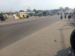 Parcelle À Vendre Sur Boulevard Lumumba – N’Sele