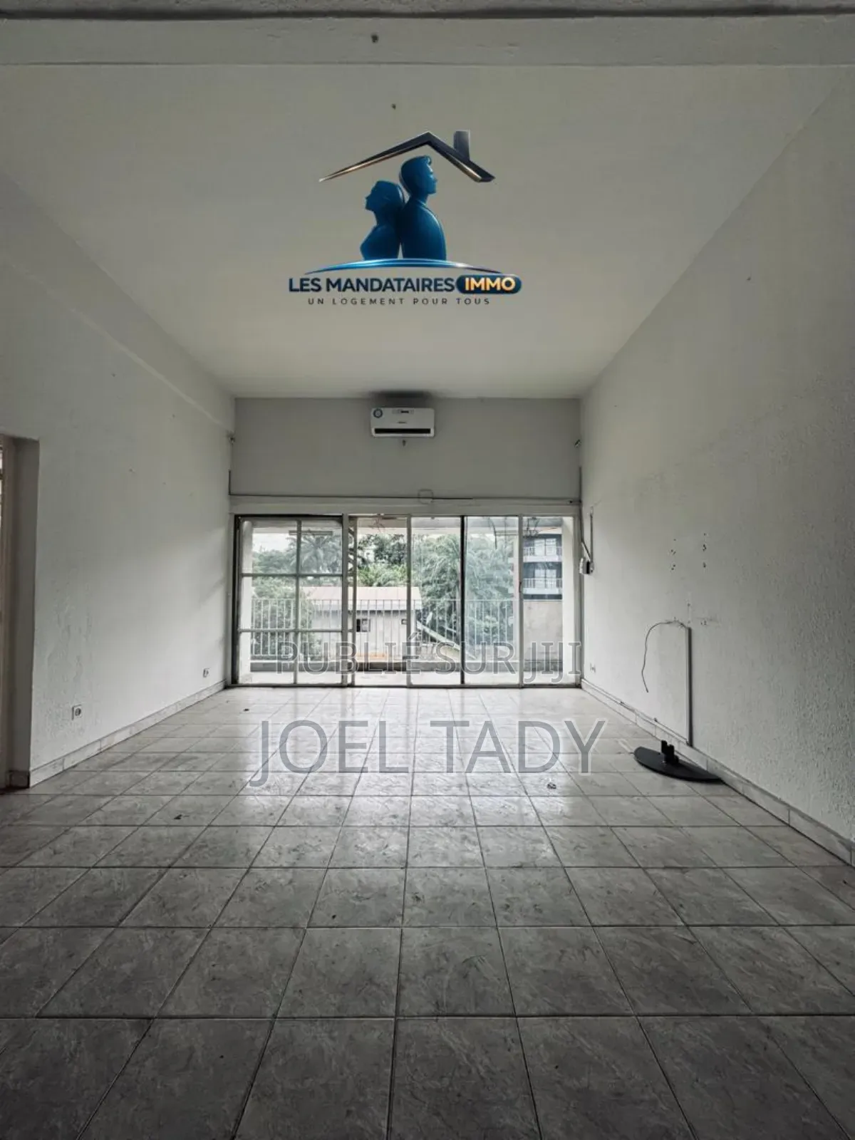 2chbre Appartement dans Empire Supreme, Gombe à Vendre