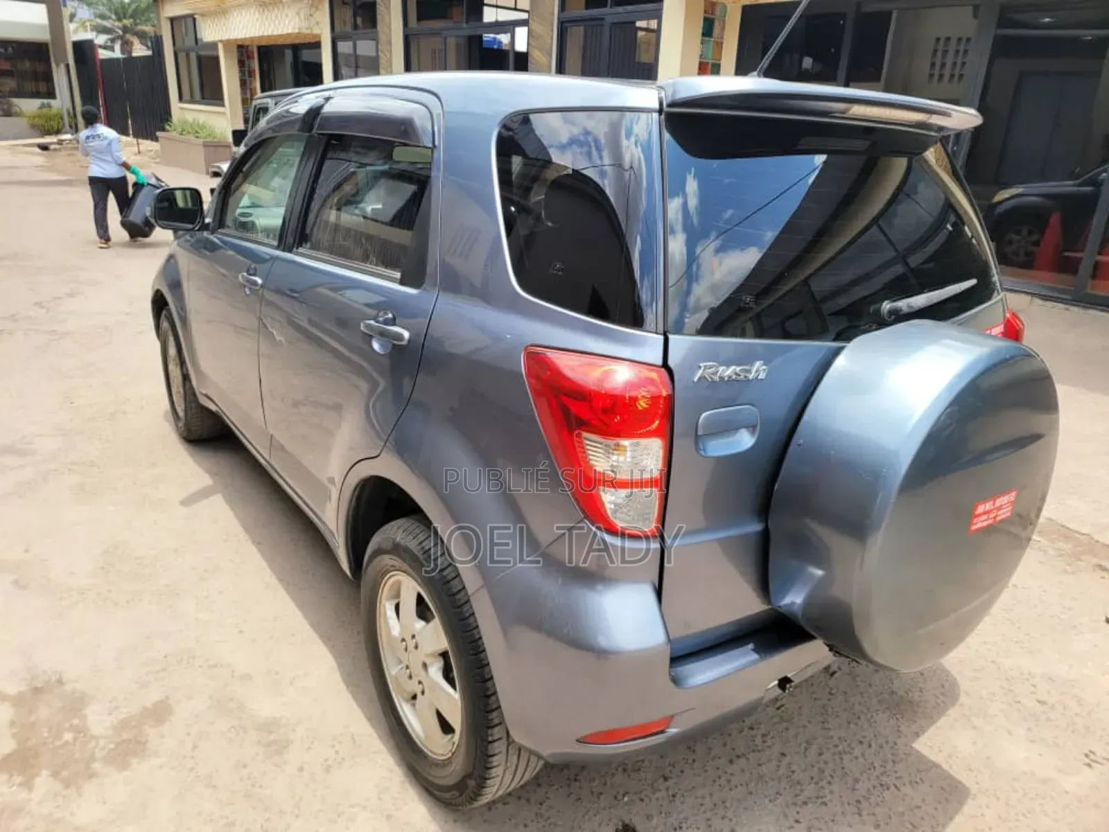 Toyota Rush 2015 Bleu