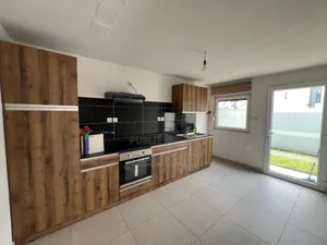 3chbre Maison dans Empire Supreme, Kinshasa (commune) à Vendre