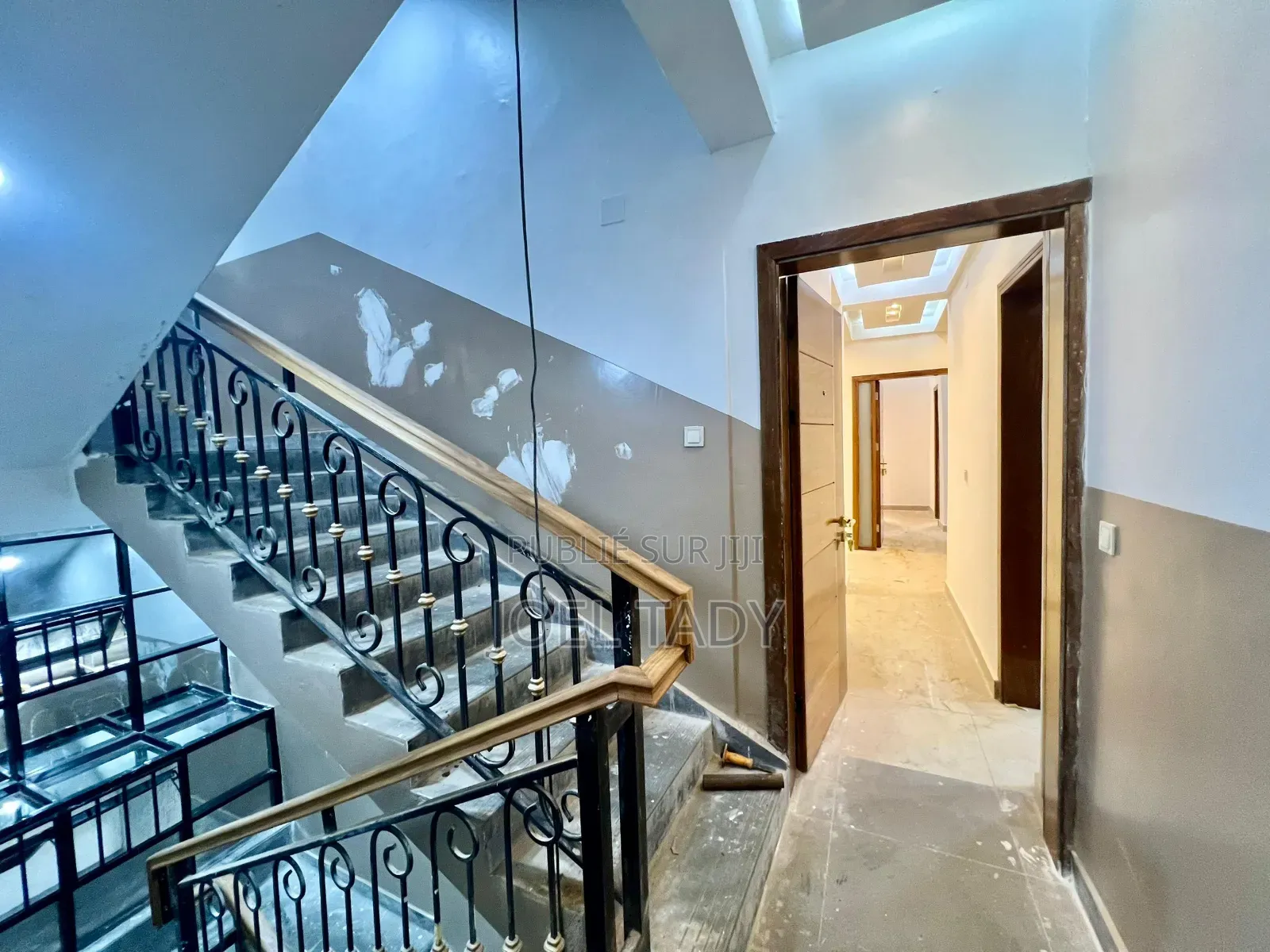 3chbre Appartement dans Empire Supreme, Kintambo à Louer