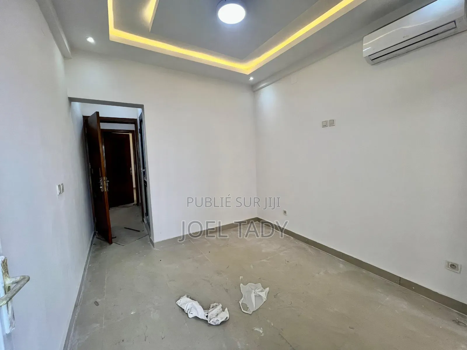 3chbre Appartement dans Empire Supreme, Kintambo à Louer