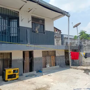 2chbre Villa dans 1 Ère Rue Funa, Limete à Vendre