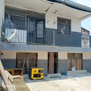 2chbre Villa dans 1 Ère Rue Funa, Limete à Vendre