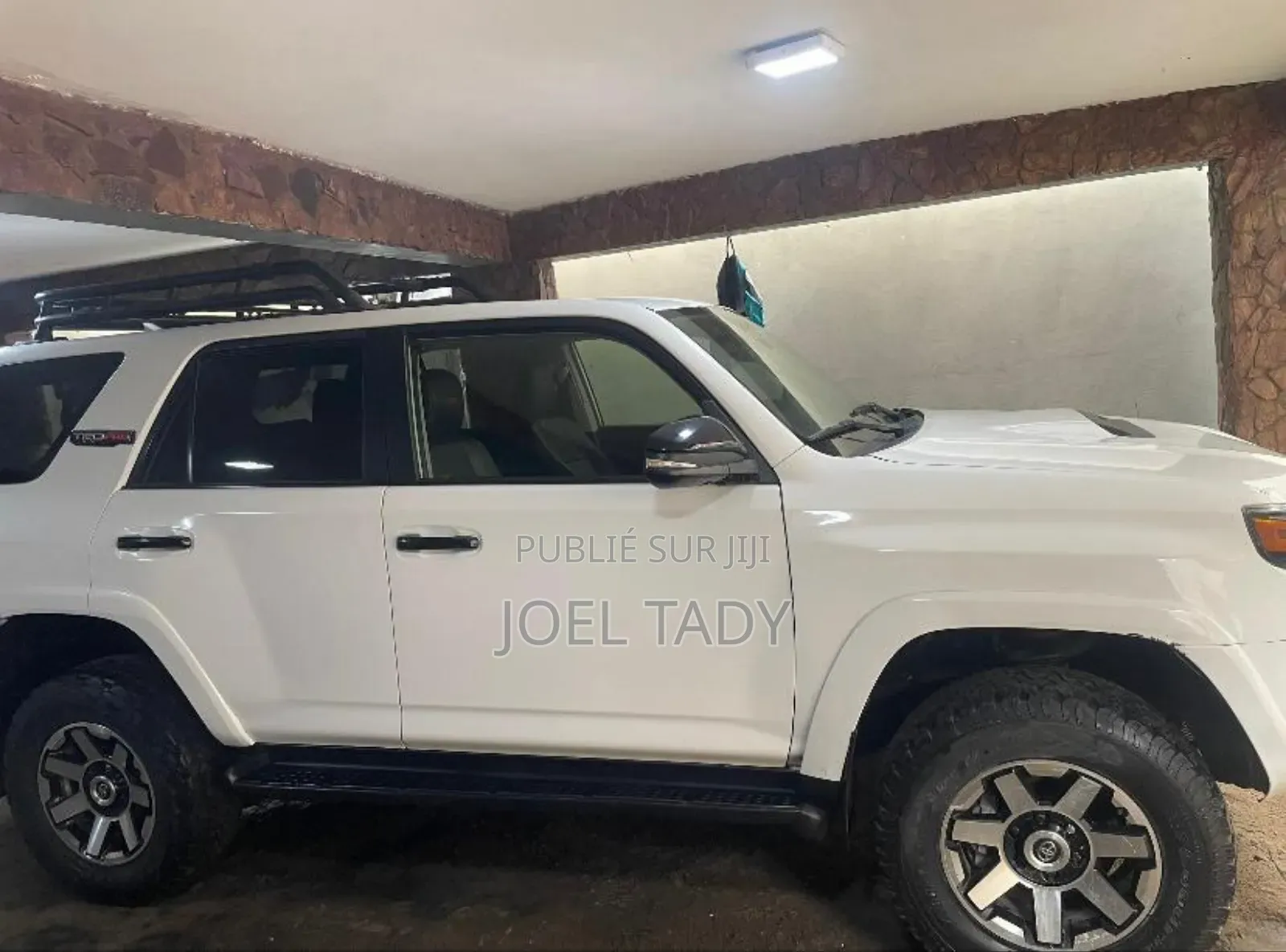 Toyota 4-Runner 2020 Blanc cassé