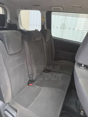 Toyota Noah 2013 Beige