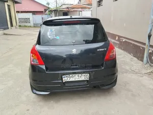 Suzuki Swift 2015 Noir