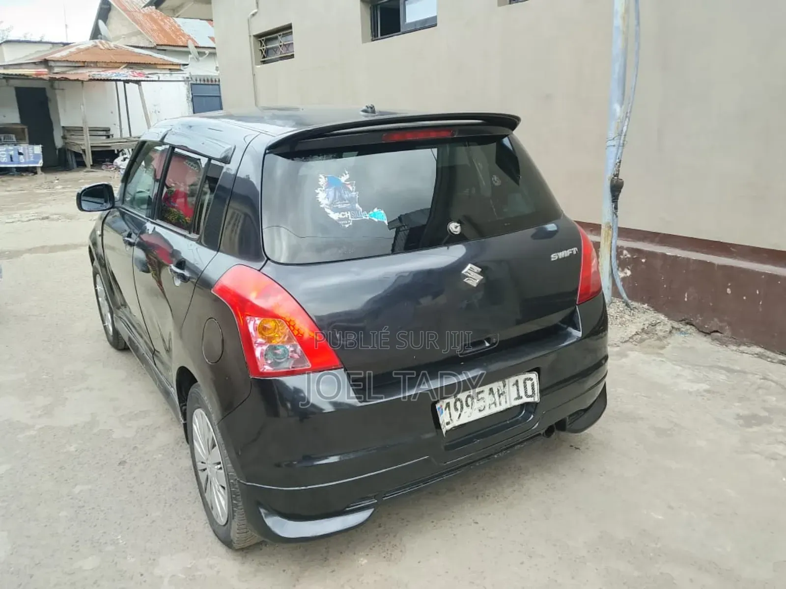 Suzuki Swift 2015 Noir