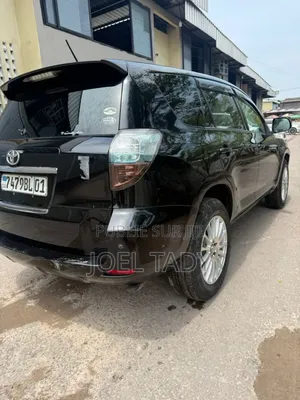 Toyota Vanguard 2018 Noir